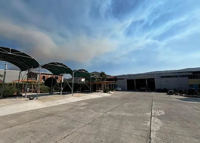 Caco Camper Parking *